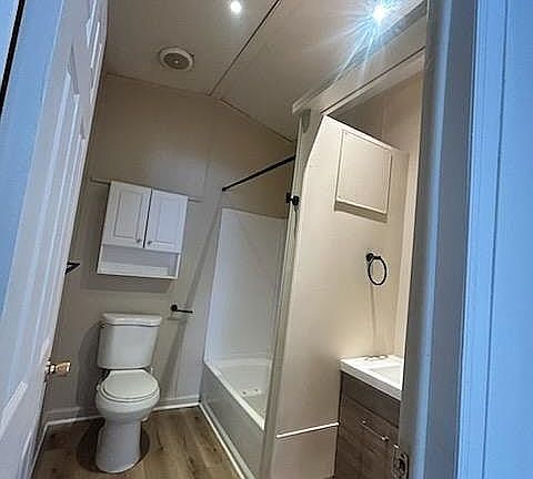 4th image of 2500 Mann Rd Lot 89