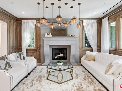 812 N Stanley Ave, Los Angeles, CA, 90046