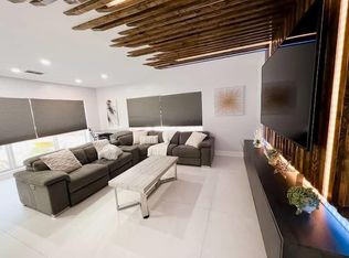 3210 Oleander Way, Lauderdale By The Sea, FL 33062