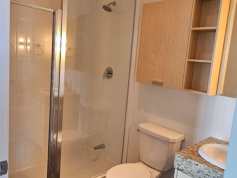 29 Singer Ct #2011 — Photo 6