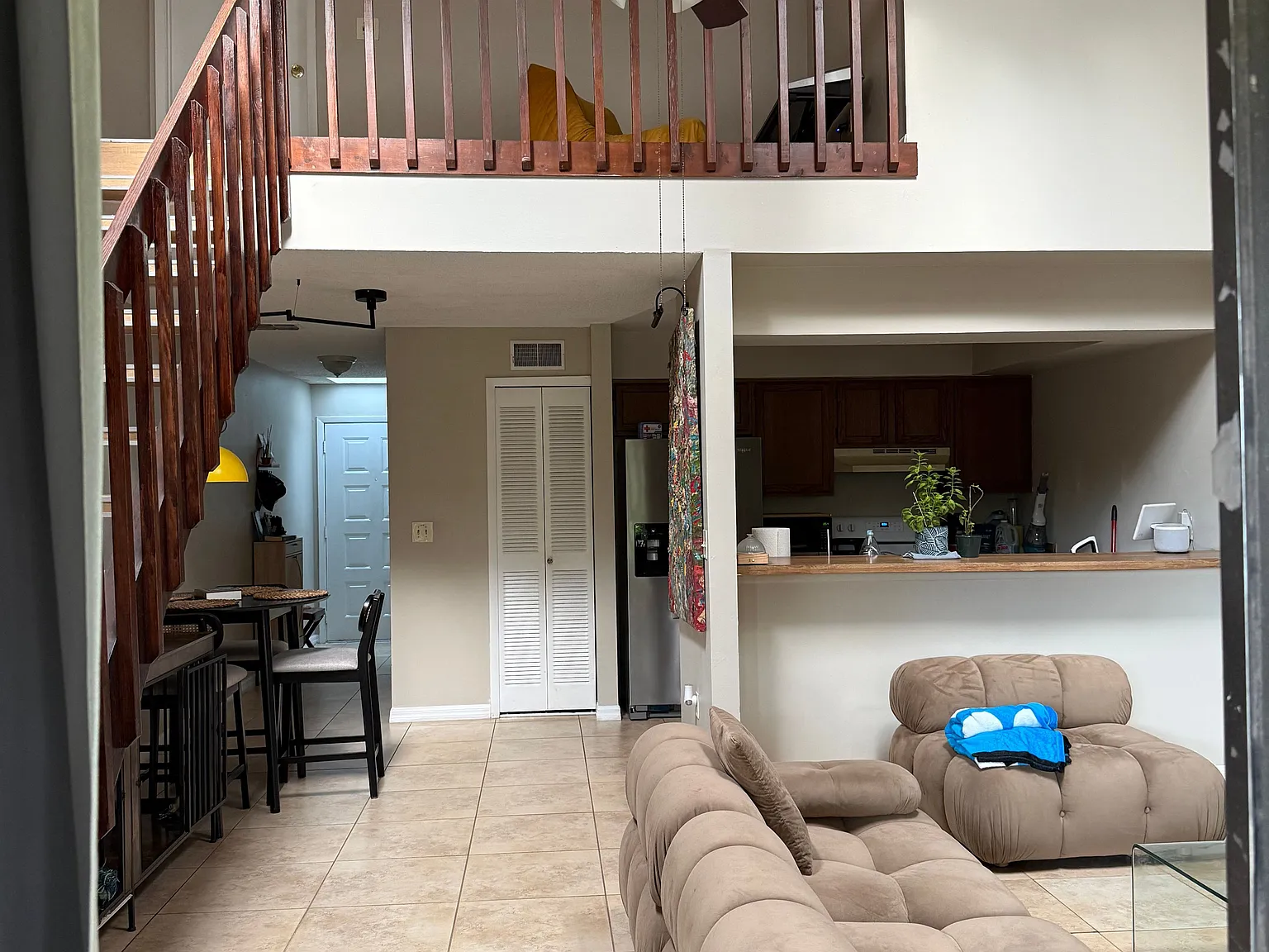 2 bed, 2.0 bath, 1016 sqft, $1,825 — Photo 2
