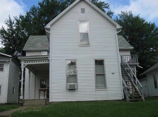 208 N Walnut St, Huntingburg, IN 47542