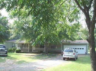 27 Lamar Farms Rd, Byhalia, MS 38611