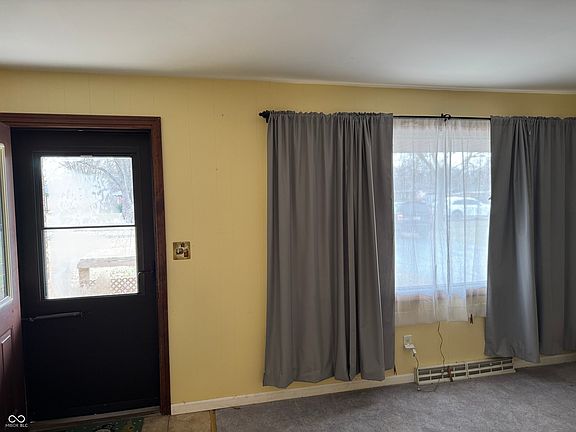 4th image of 6612 Beech Dr