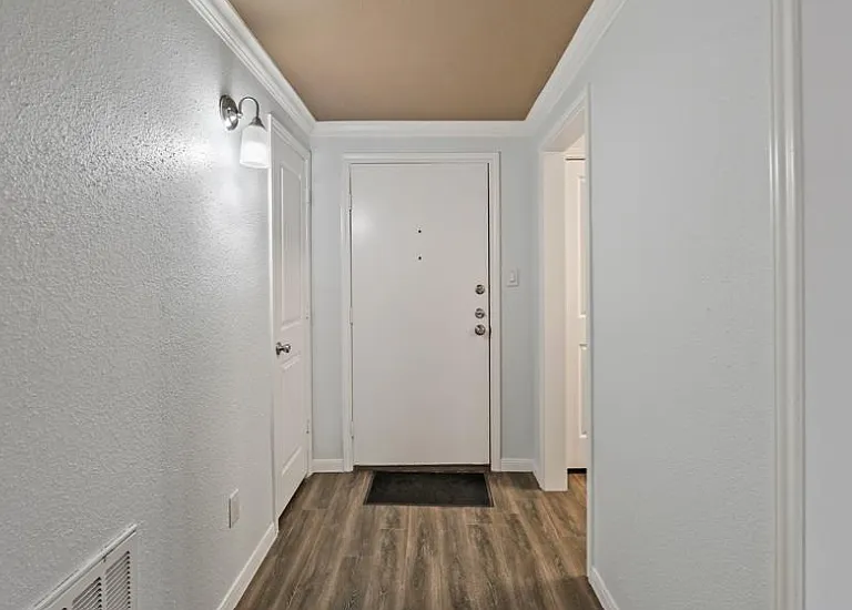 2400 N Braeswood Blvd #111 — Photo 6