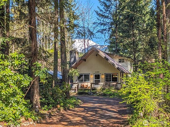 2nd image of 130 Mount Rainier Drive