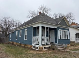 724 N 10th St, Independence, KS 67301