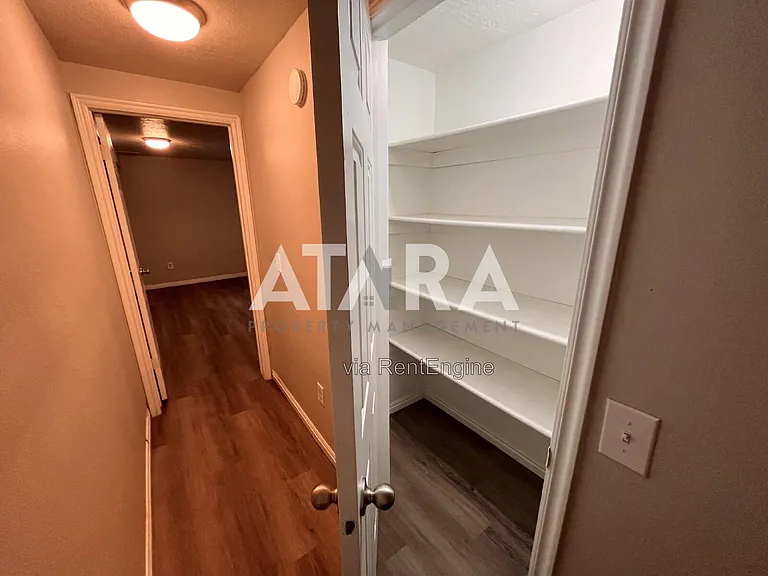 4247 N Highway 89 #24 — Photo 20