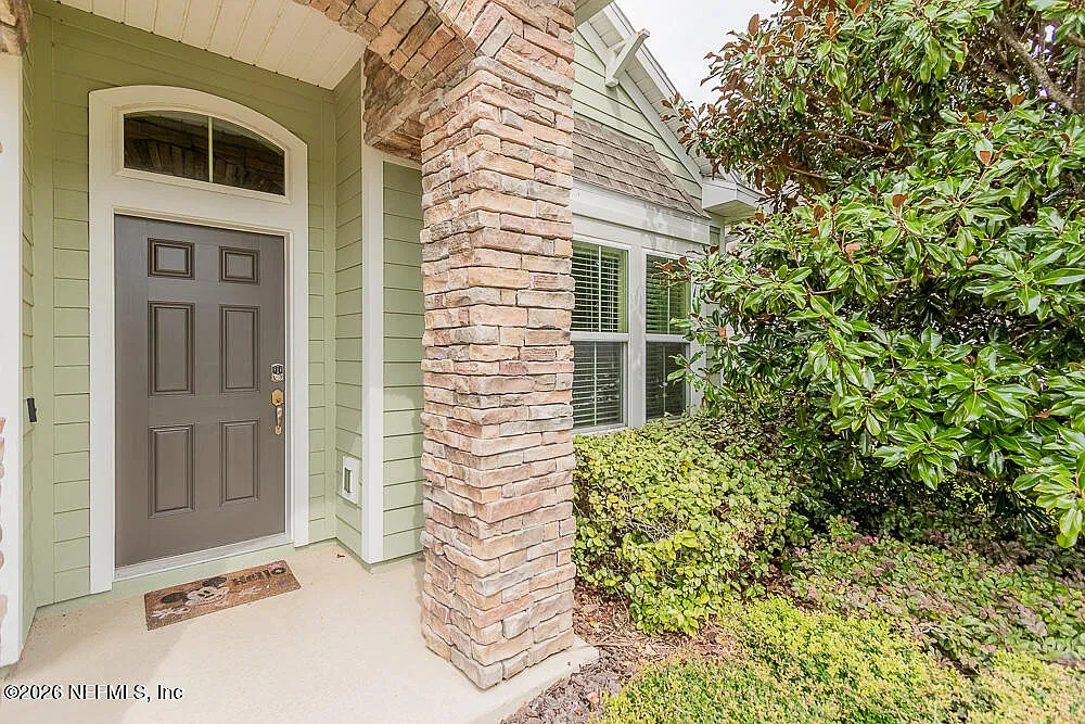 5 bed, 3.0 bath, 2666 sqft, $3,700 — Photo 3