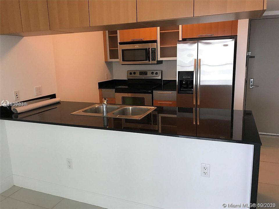 1st image of 1750 N Bayshore Dr APT 2503