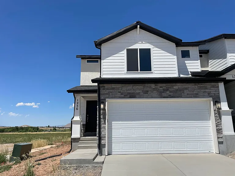 1256 W Hidden Spring Dr — Photo 60