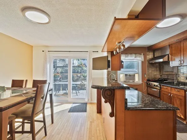 3508 Givernaud Terrace image 3 of 26