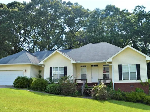 209 Cedar Grove Ln, Enterprise, AL 36330