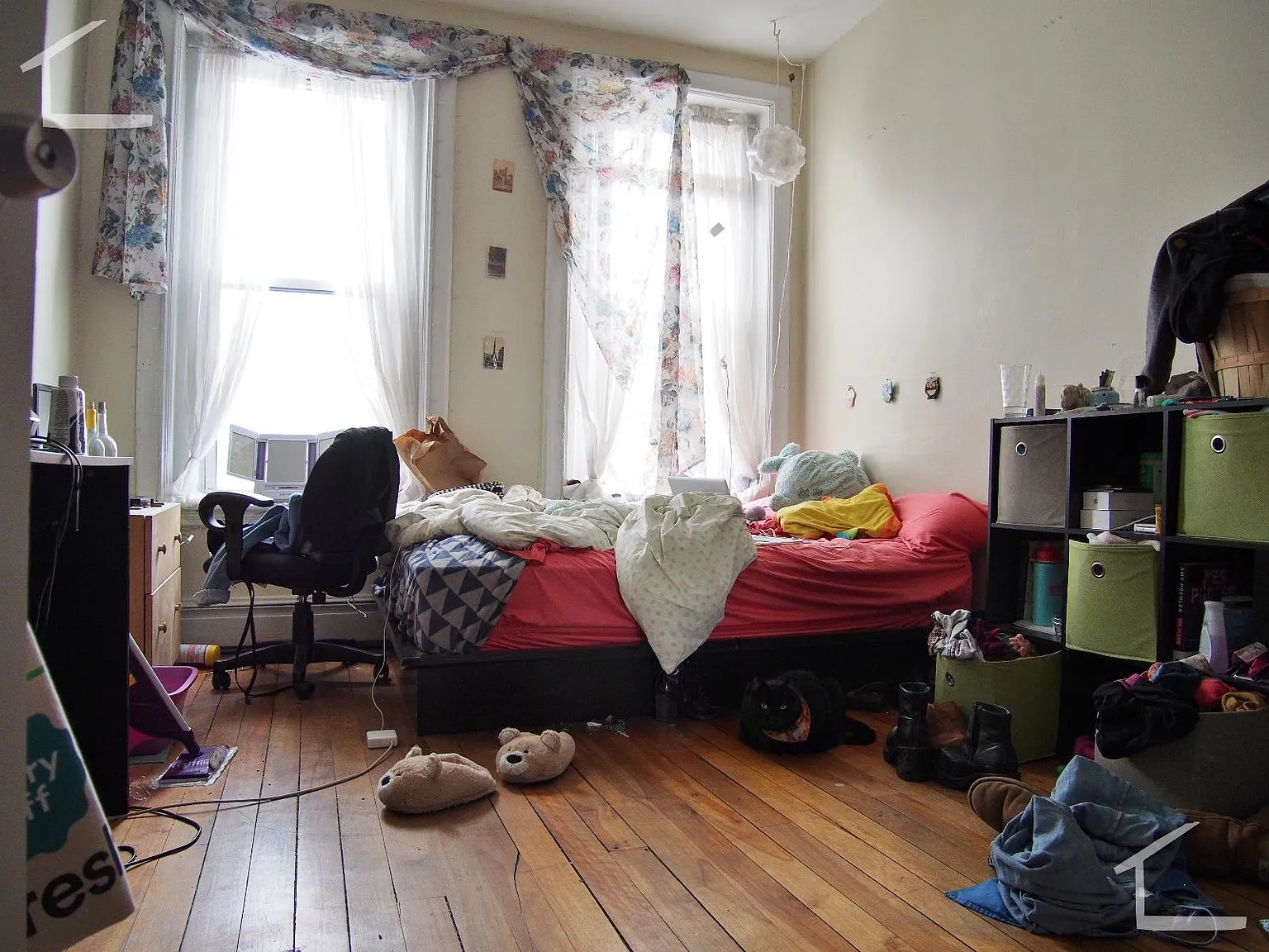 4 bed, 1600 sqft, $4,800 — Photo 4