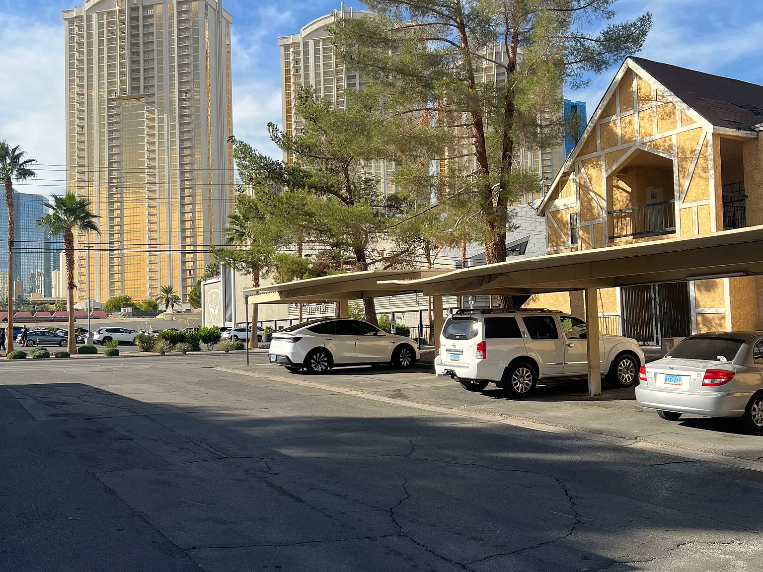 2 bed, 2.0 bath, 1260 sqft, $1,500 — Photo 1
