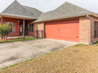 107 Blue Heron Dr, Lafayette, LA 70508