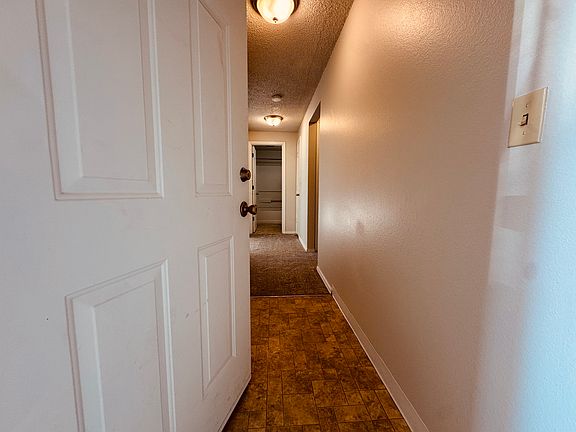 3rd image of 3222 Edgewood Dr APT A