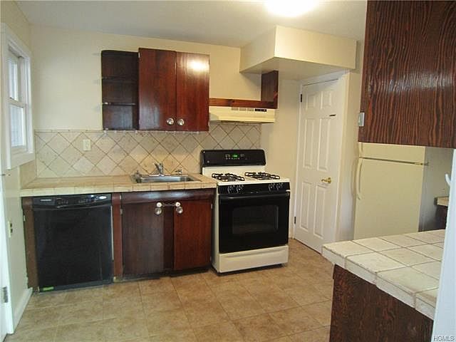 1st image of 53 Ferdon Ave #B