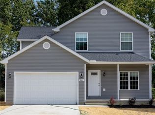 861 Lloyd Rd, Wickliffe, OH 44092