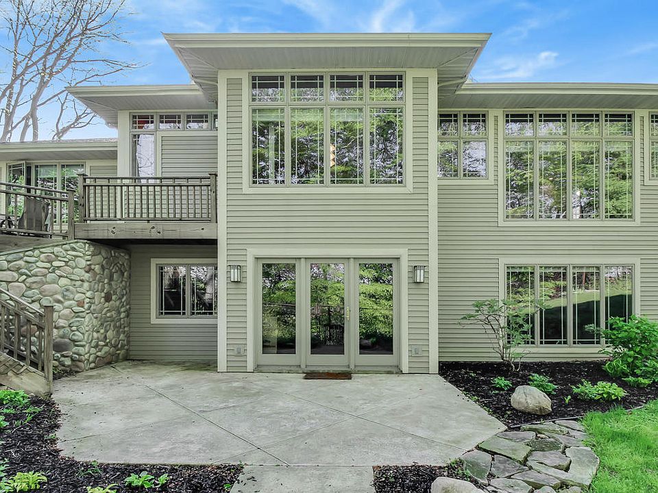 1st image of 4551 River Pointe Blvd