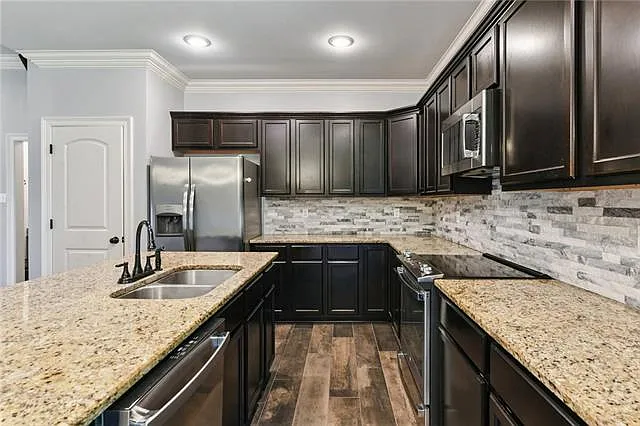 69332 Taverny Ct — Photo 9