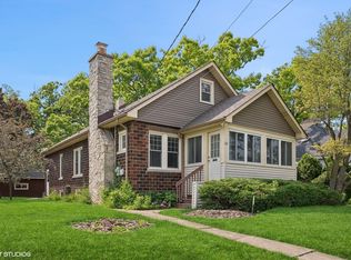 102 High St, Highwood, IL