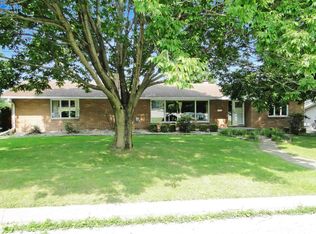 100 Holden Ter, Macomb, IL 61455