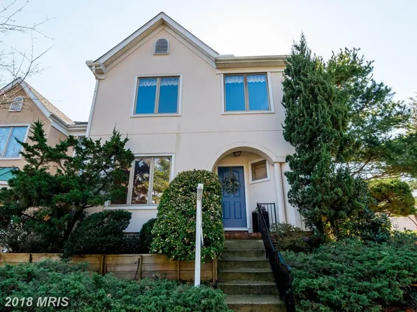 645 Stoney Spring Dr, Baltimore, MD 21210