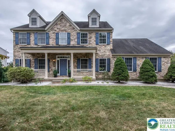 4017 Towpath Cir W, Easton, PA 18045
