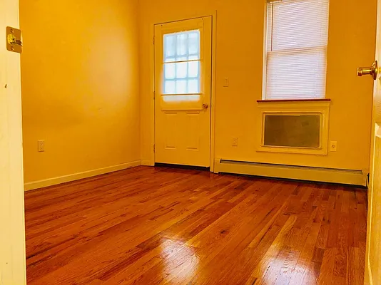 Rented by Brooklyn Property Group LLC | media 36