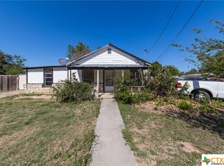 605 S Rhomberg St, Burnet, TX 78611