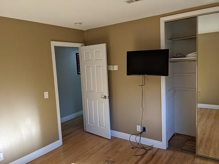 779 Orkney Ave — Photo 11