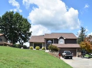 3514 E Atherton Ln, Baneberry, TN 37890