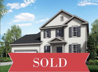 2532 Red Bud Ln, Sun Prairie, WI 53590