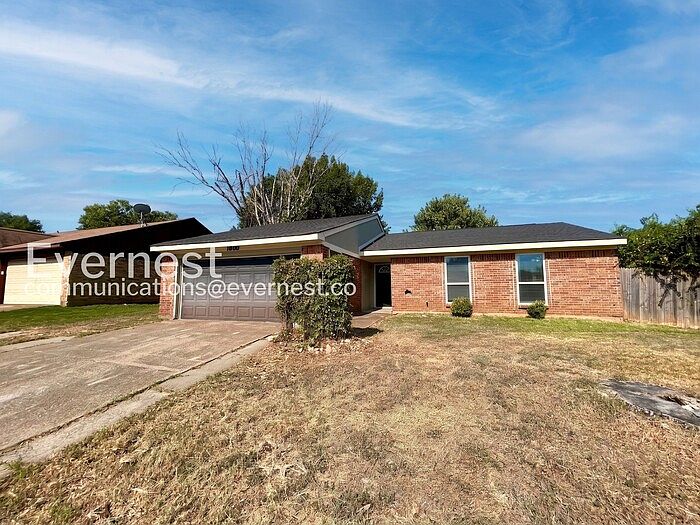 1st image of 1800 Heidelberg Dr