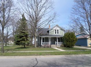 120 W King St, Owosso, MI 48867