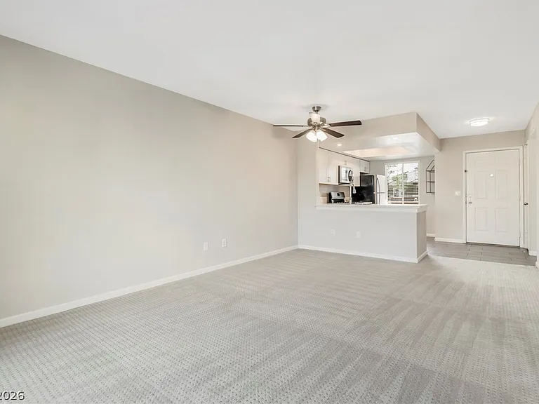 8070 W Russell Rd #2006 — Photo 14