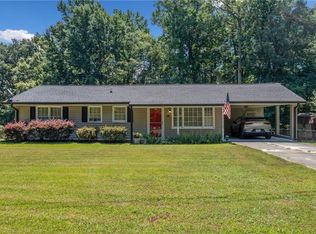 38 Valley View Dr NW, Cartersville, GA 30121