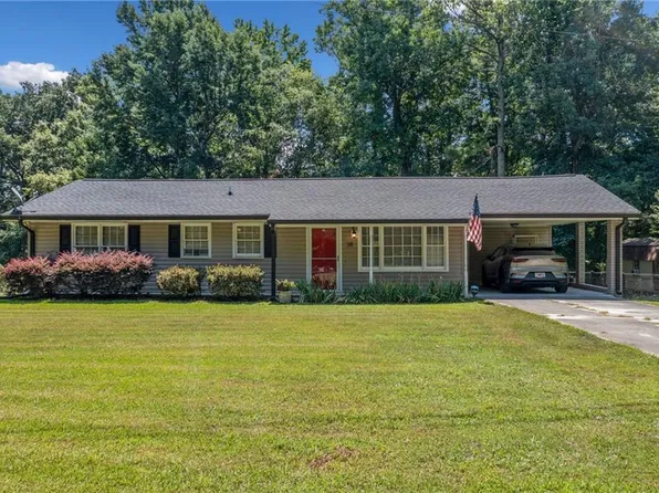 38 Valley View Dr NW, Cartersville, GA 30121