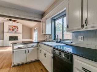 2517 Stamford Ct, Edmond, OK 73034