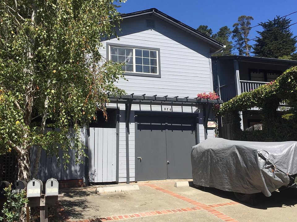 Front of unit and parking