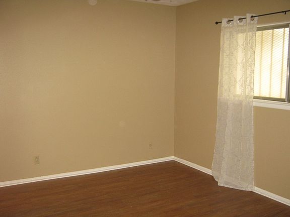4th image of 6626 Spring Garden St