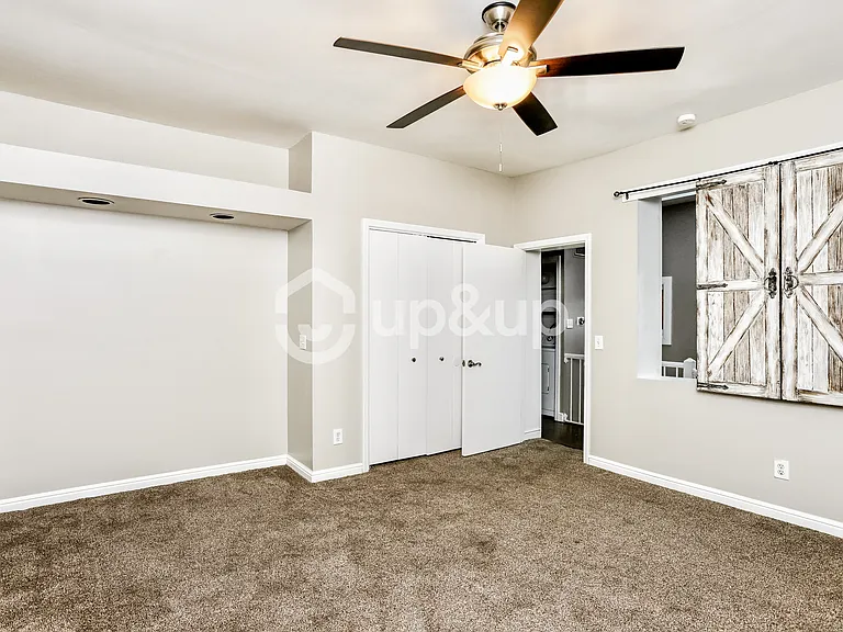919 Allen Ave #R — Photo 12