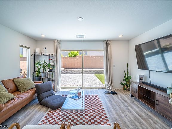 4th image of 5867 Gossamer Stone Ct
