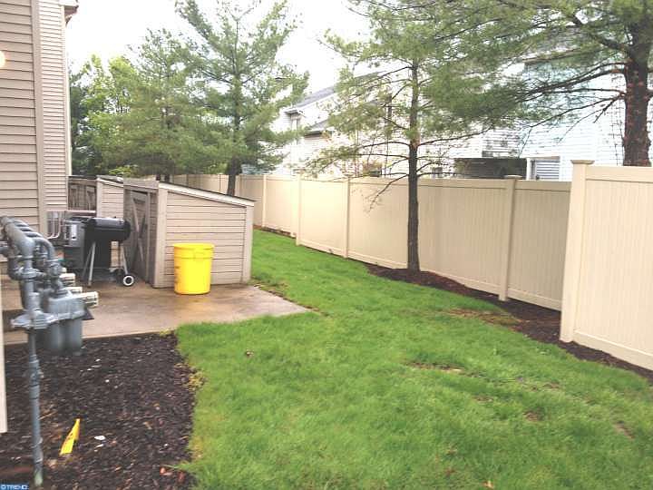 118 Teal Ct Hightstown, NJ Zillow