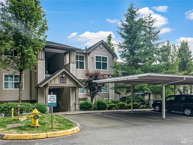 23420 SE Black Nugget Rd #E304 — Photo 13