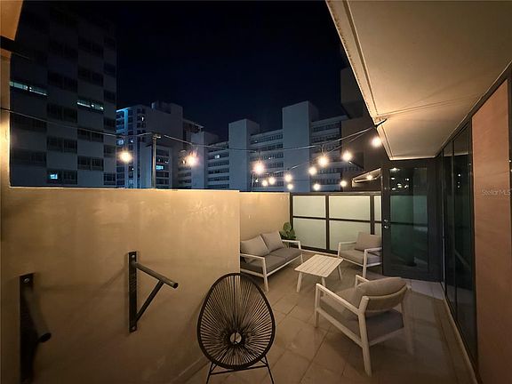 3rd image of 1511 Ponce De Leon Ave #821