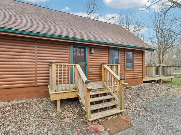 1825 Vermilion Rd, Vermilion, OH 44089