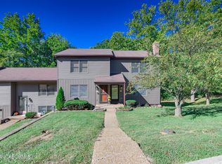 630 Oak Creek Ct, Jefferson City, MO 65101