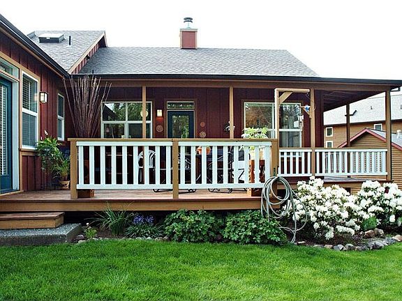 Spacious Deck
